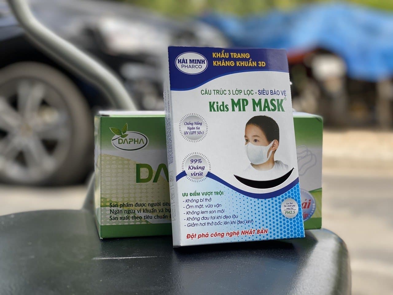 in hộp khẩu trang trí phát