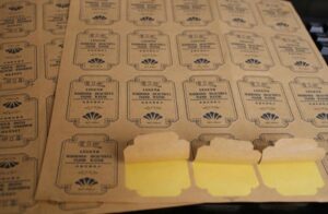 decal giấy kraft