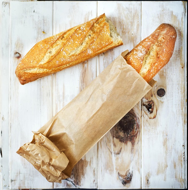 Mẫu túi giấy đẹp đựng bánh mì hcm