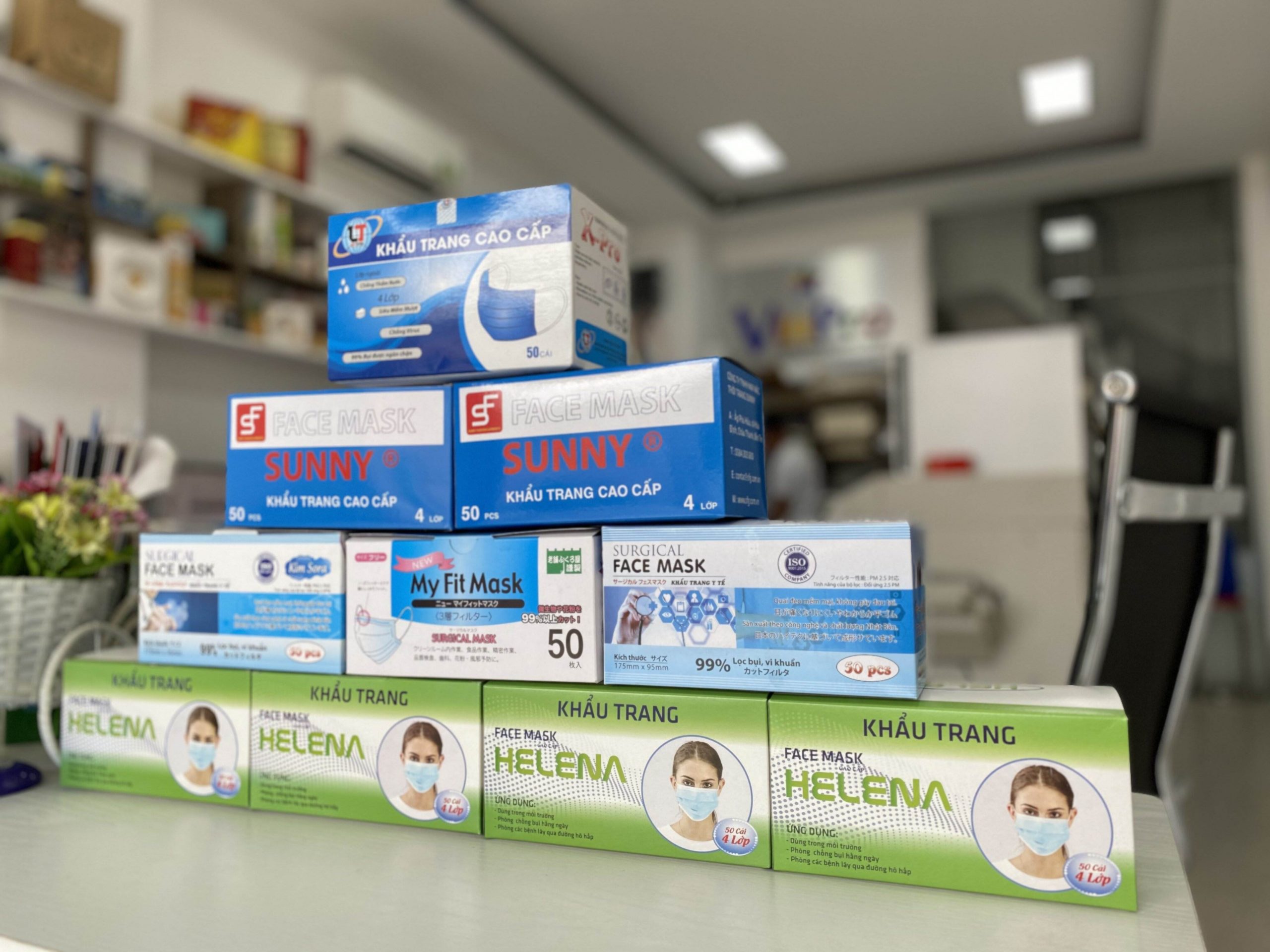 Các mẫu hộp khẩu trang y tế tại In Trí Phát - Mẫu 10