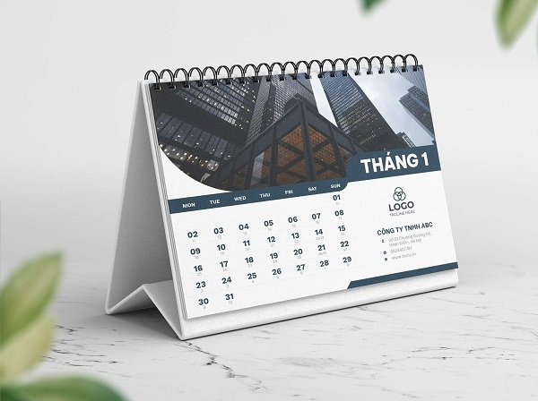 Mẫu lịch để bàn chữ A đơn giản
